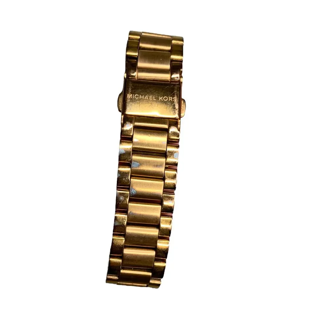 Michael Kors *needs battery*